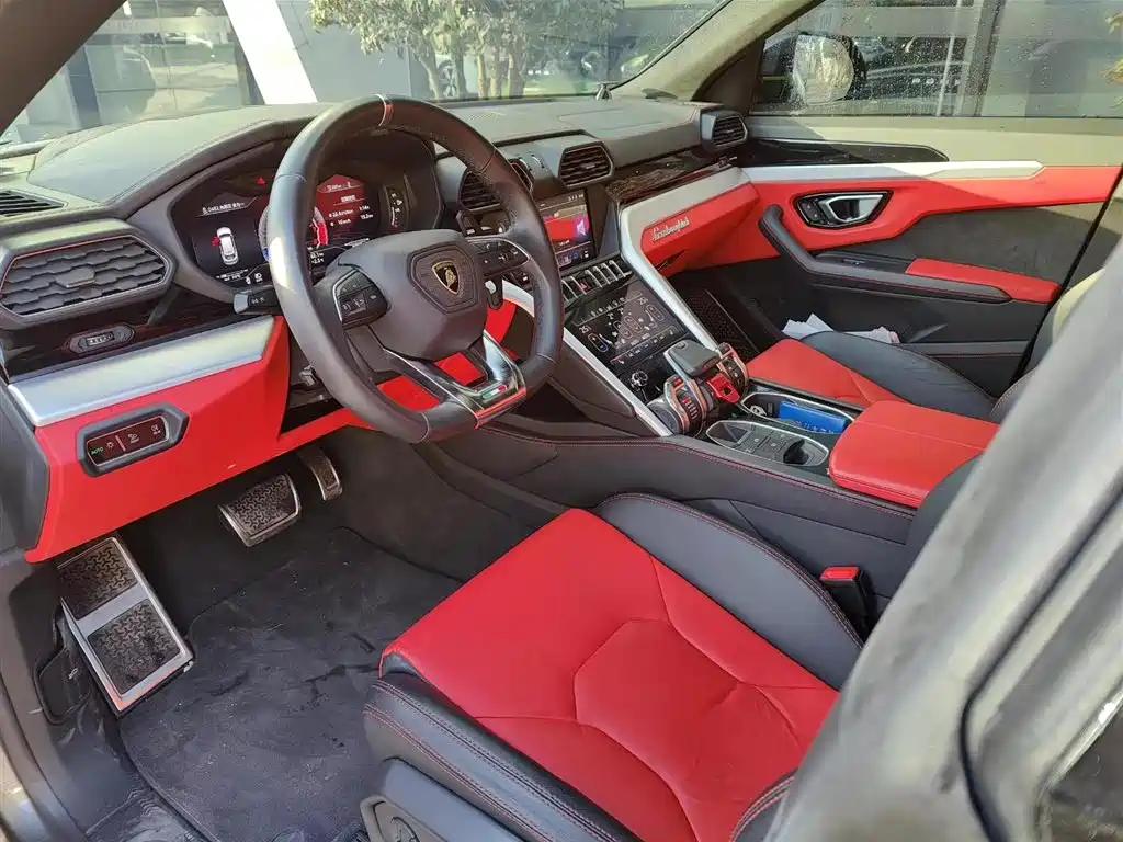Lamborghini Urus 2018 4.0T V8 фото 7