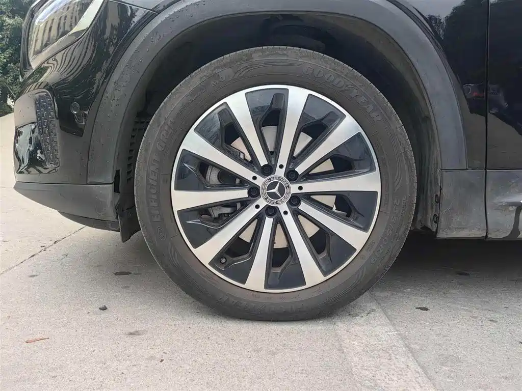Mercedes-Benz GLB 2024 Facelift GLB 200 Style фото 22