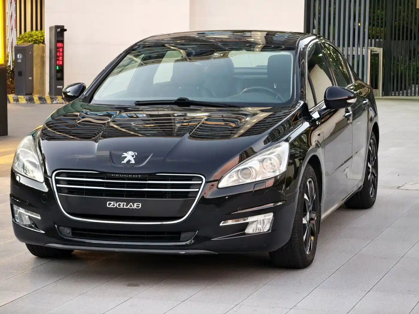 Peugeot 508 2014 2013 2.3L Roland Garros Edition
