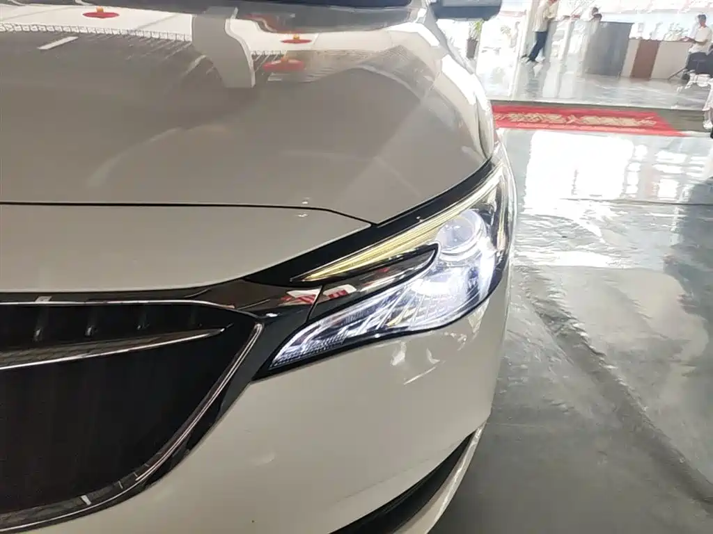 Buick Excelle 2019 15T DCT Progressive Type China VI фото 24