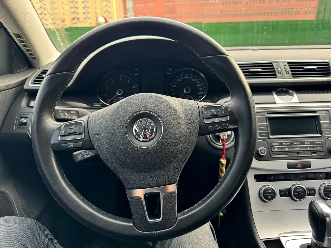 Volkswagen Magotan 2013 2.0TSI Luxury фото 13