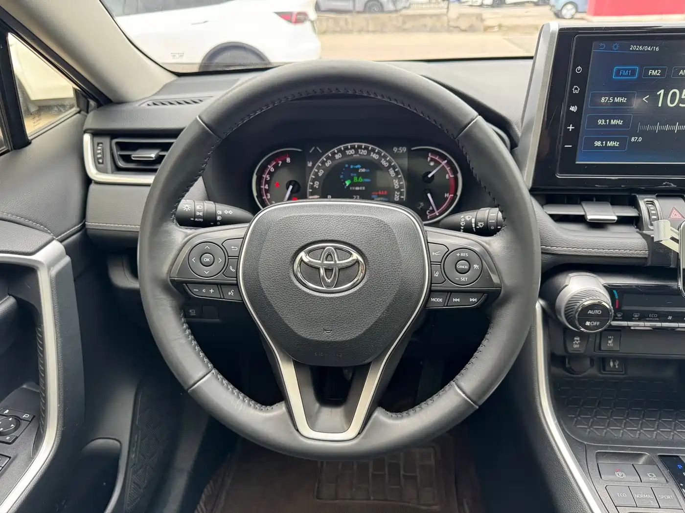 Toyota RAV4 Rongfang 2020 2.0L CVT 2WD Fashion PLUS фото 5