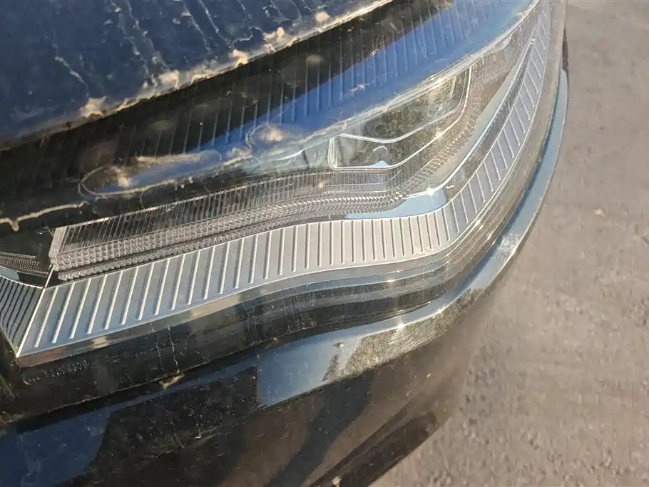 ZOTYE T700