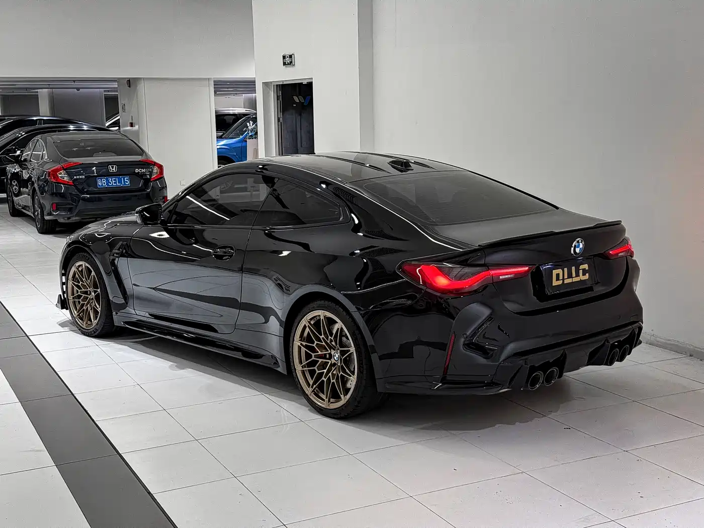 BMW M4 2023 M4 Coupe M xDrive Thunder Edition фото 10