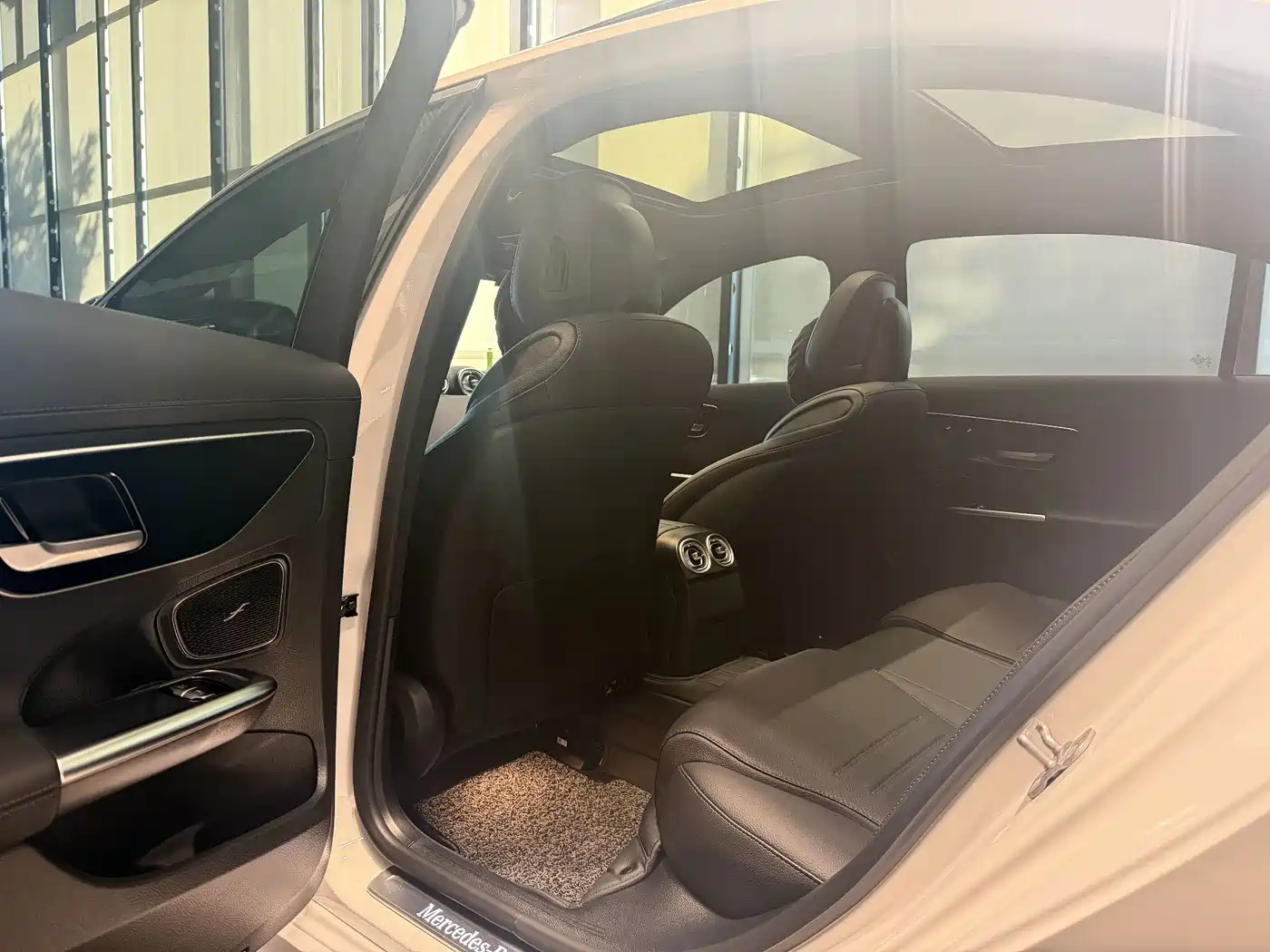 Mercedes-Benz C-Class, миниатюра 9