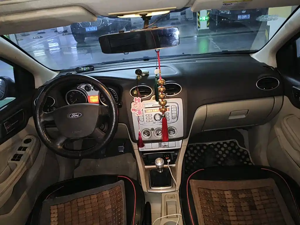 Ford Focus 2010 2009 Model Sedan 1.8L Manual Comfort