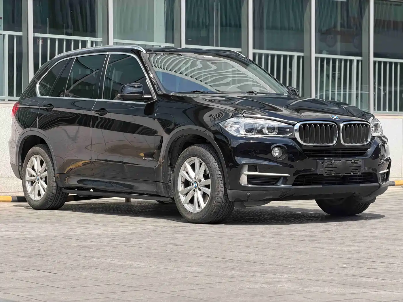 BMW X5 (Import) 2018 xDrive35i Elegant Model фото 3