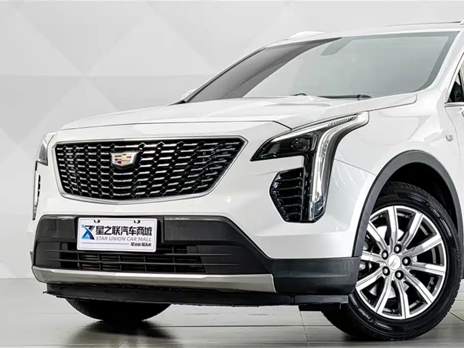 Cadillac XT4 2020 Facelift 28T 2WD Leading фото 2