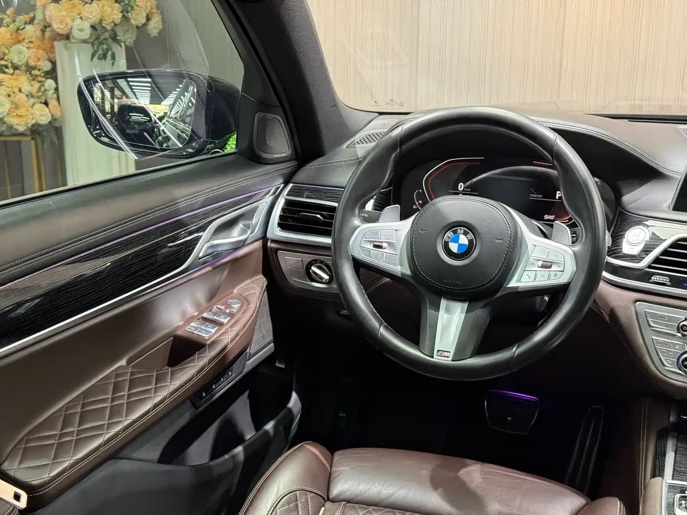 BMW 7 Series 2021 Model 740Li Leading M Sport Package фото 21