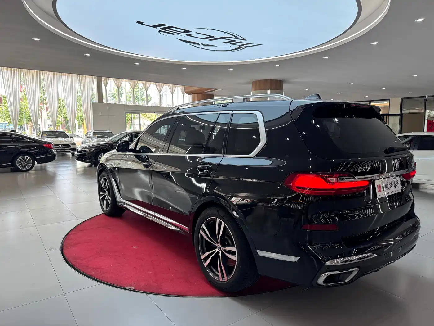 BMW X7 2019 xDrive40i Exclusive M Sport Package фото 7