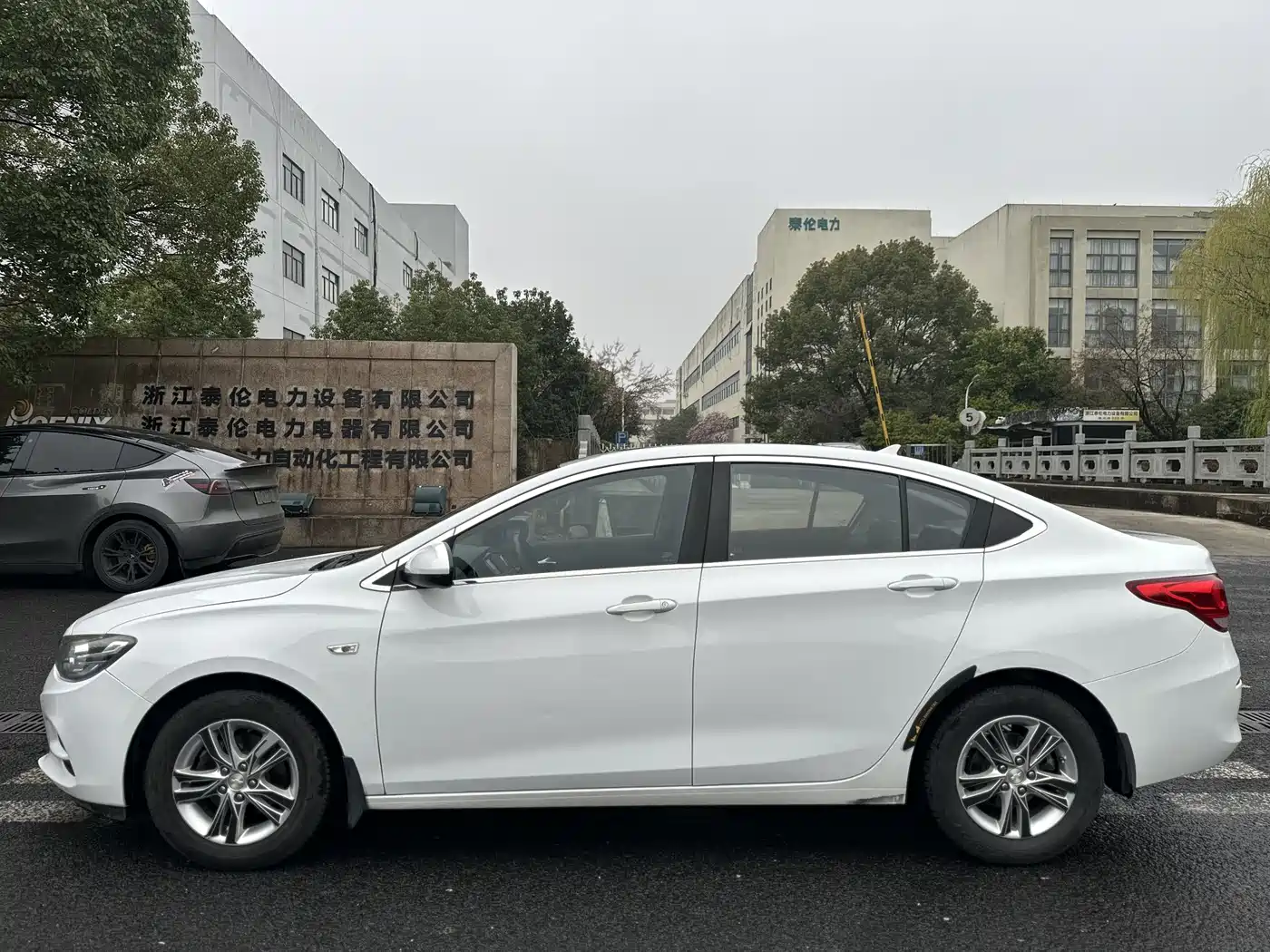 Chevrolet Cavalier 2016 1.5L Automatic Delight Edition фото 7