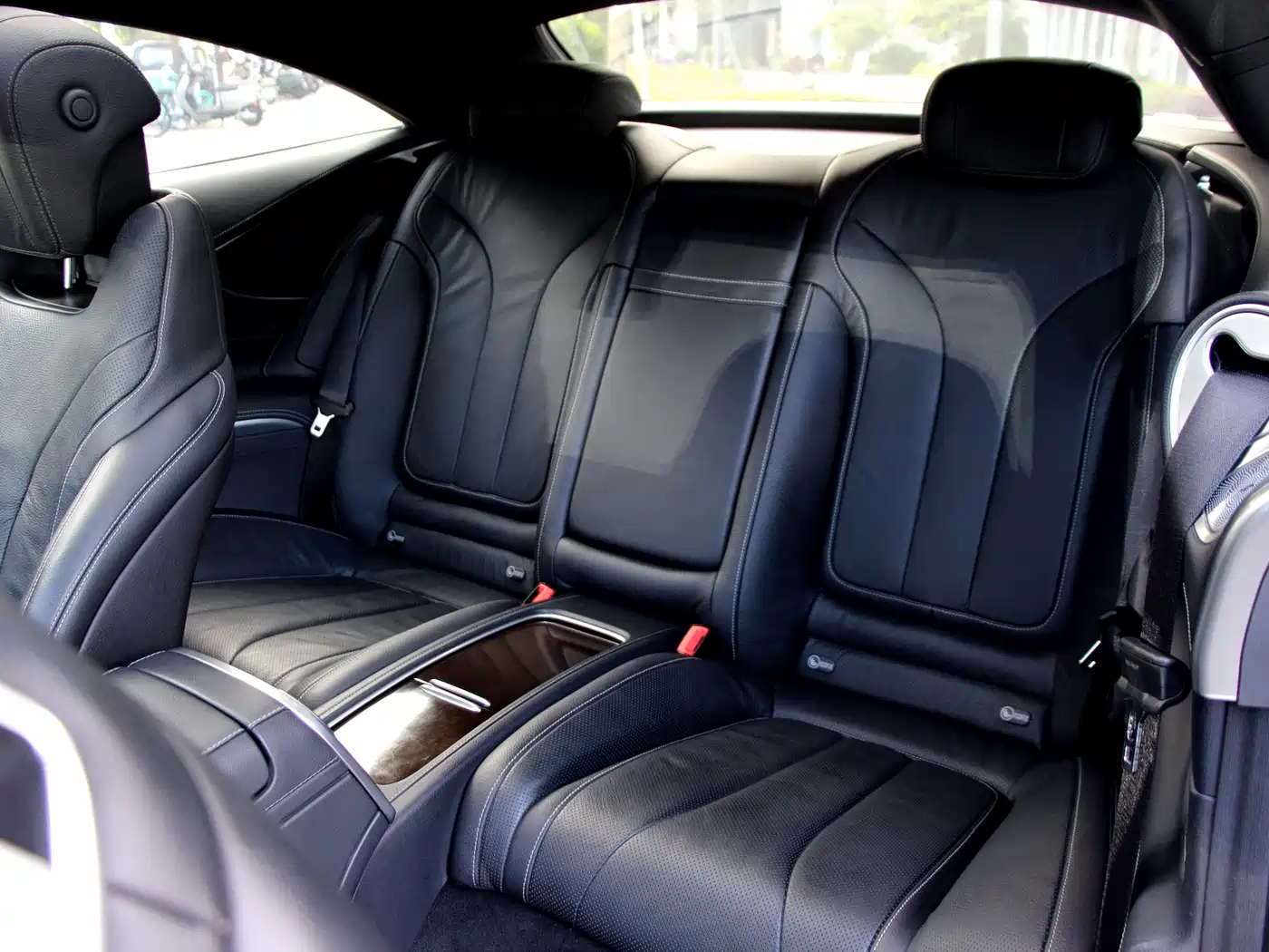 Mercedes-Benz S-Class 2016 S 400 4MATIC Coupe фото 12
