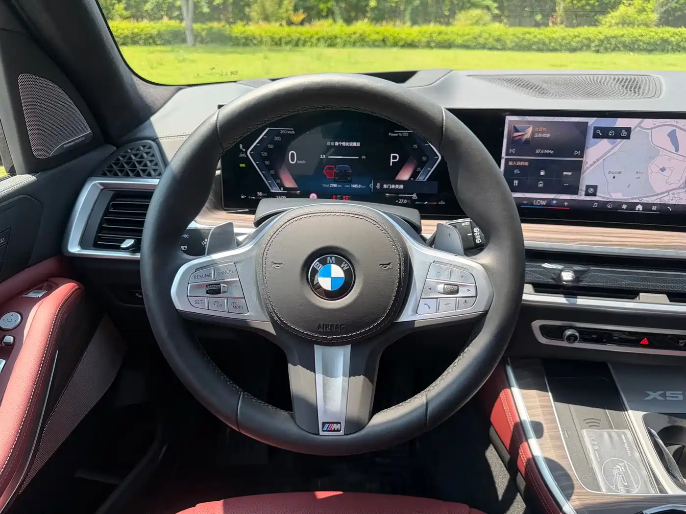BMW X5 2025 Model xDrive 40Li M Sport Blackout Package фото 11