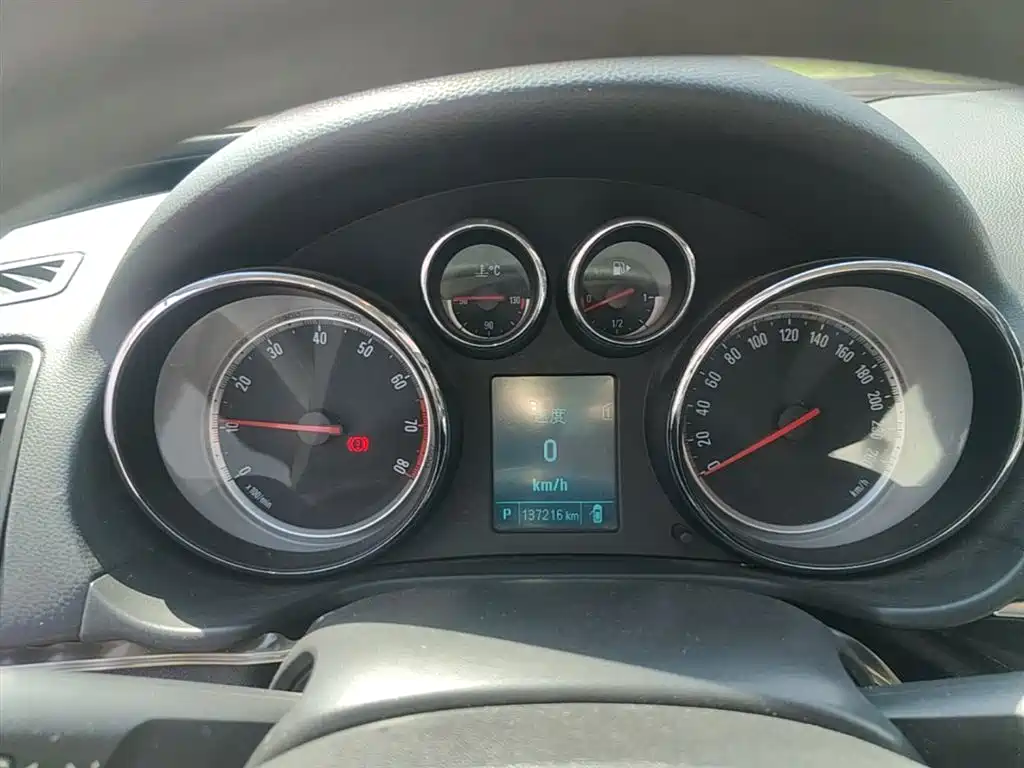 Buick Regal 2015 1.6T Leading Tech Edition фото 12