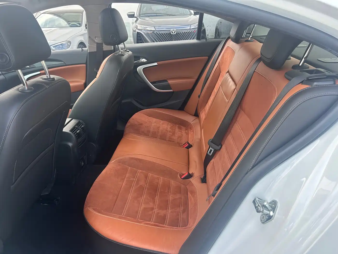 Buick Regal 2015 1.6T Elite Tech Edition фото 10