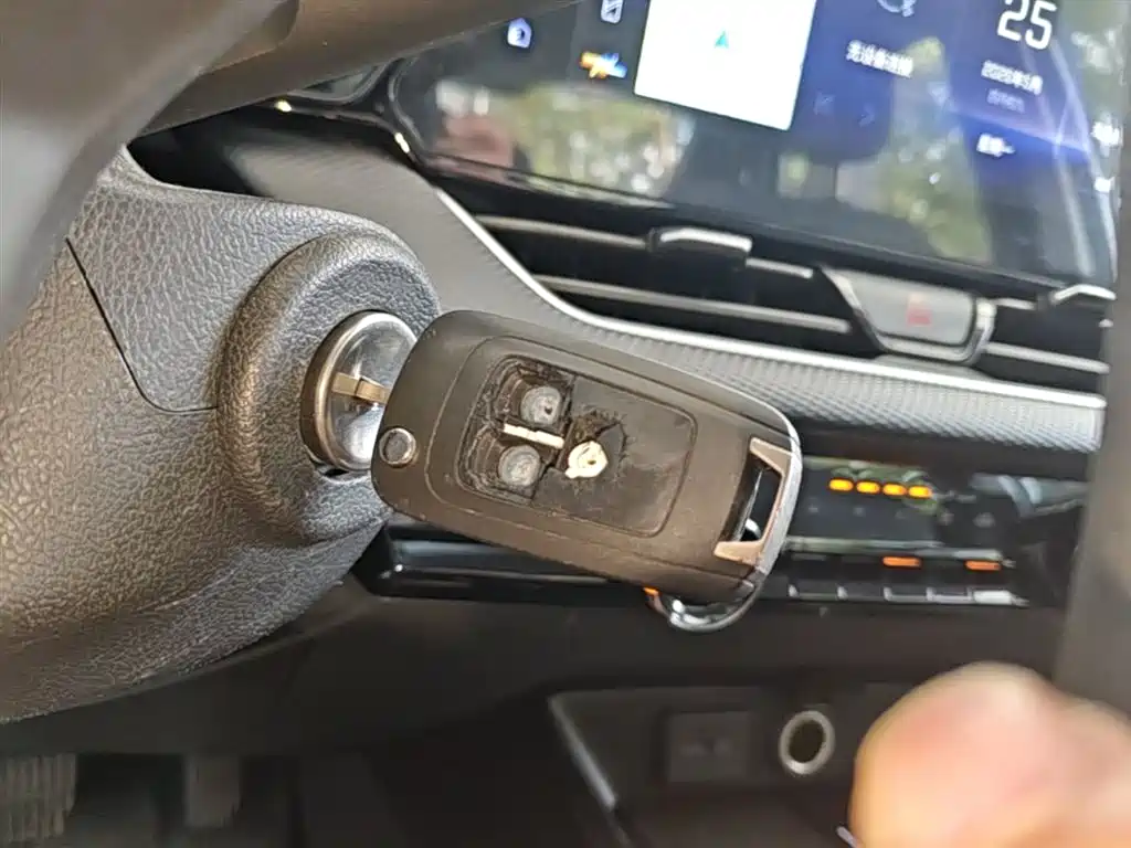 Chevrolet Monza 2023 1.5L DCT Enjoyment Edition фото 9