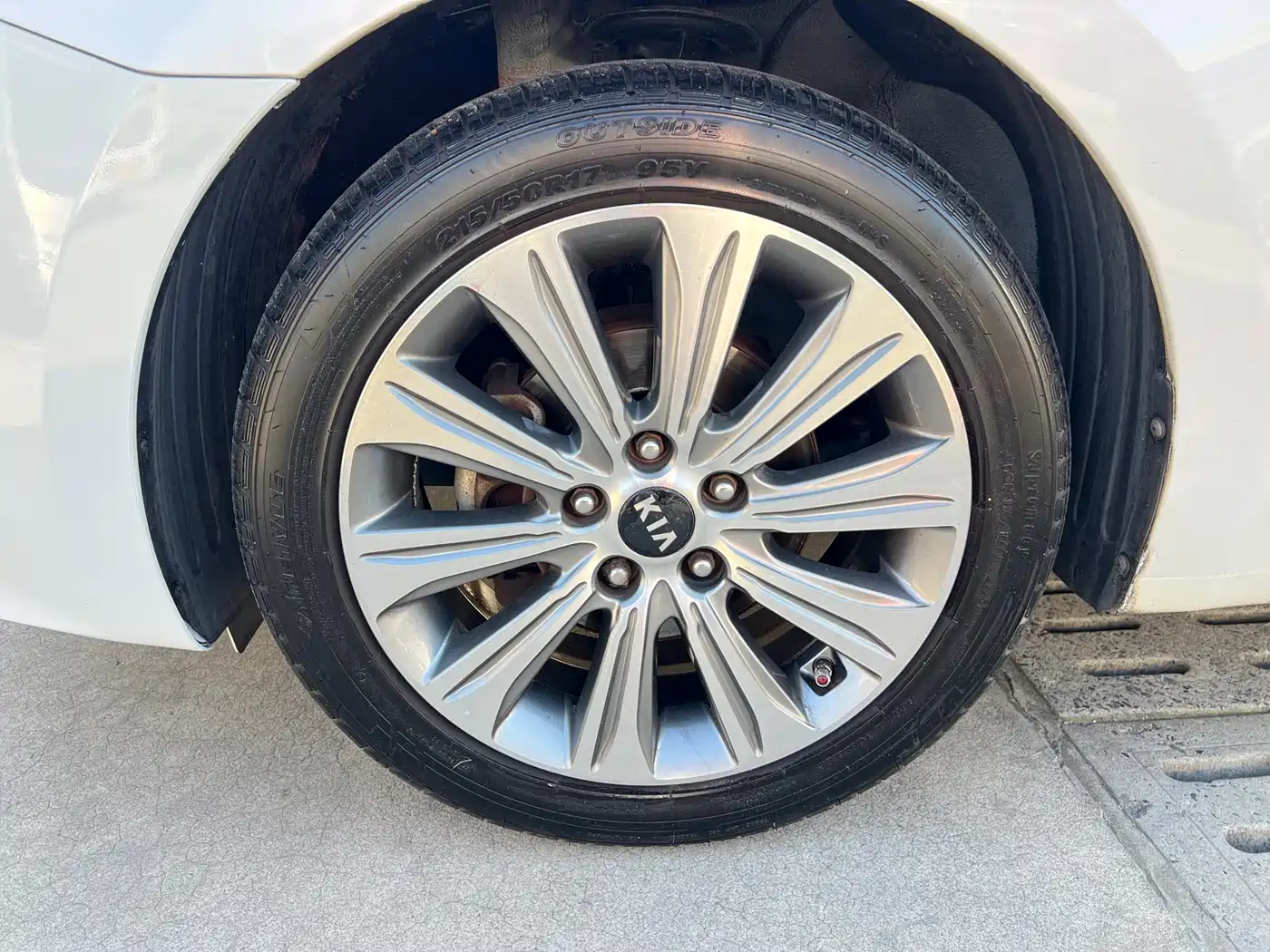 Kia K4 2015 1.8L Automatic DLX Special фото 4