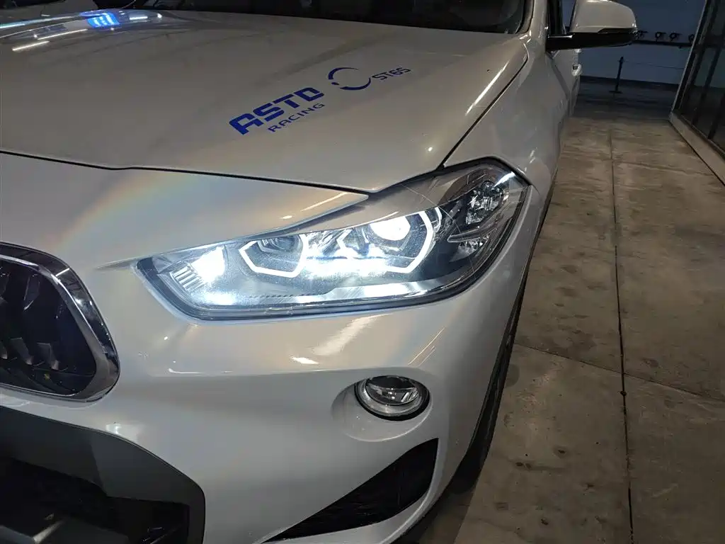 BMW X2 (Import) 2018 sDrive25i Leading M Off-road Package China V фото 24