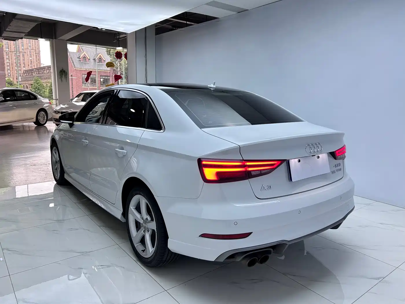 Audi A3 2018 30th Anniversary Limousine 35 TFSI Fashion фото 5