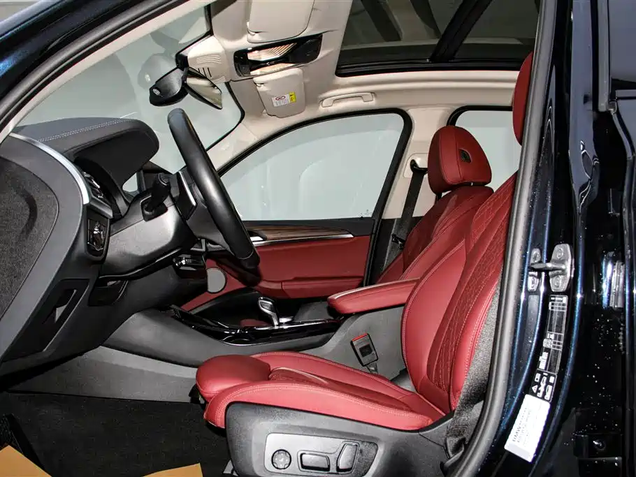 BMW X3 2023 Facelift xDrive30i Leading M Night Package фото 23