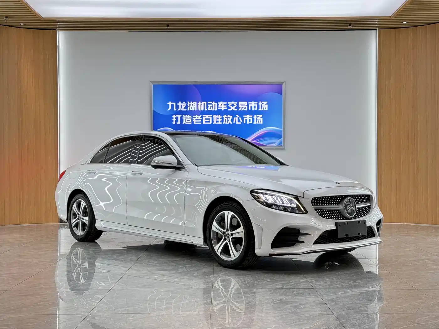 Mercedes-Benz C-Class 2020 C 260 L Sport фото 3
