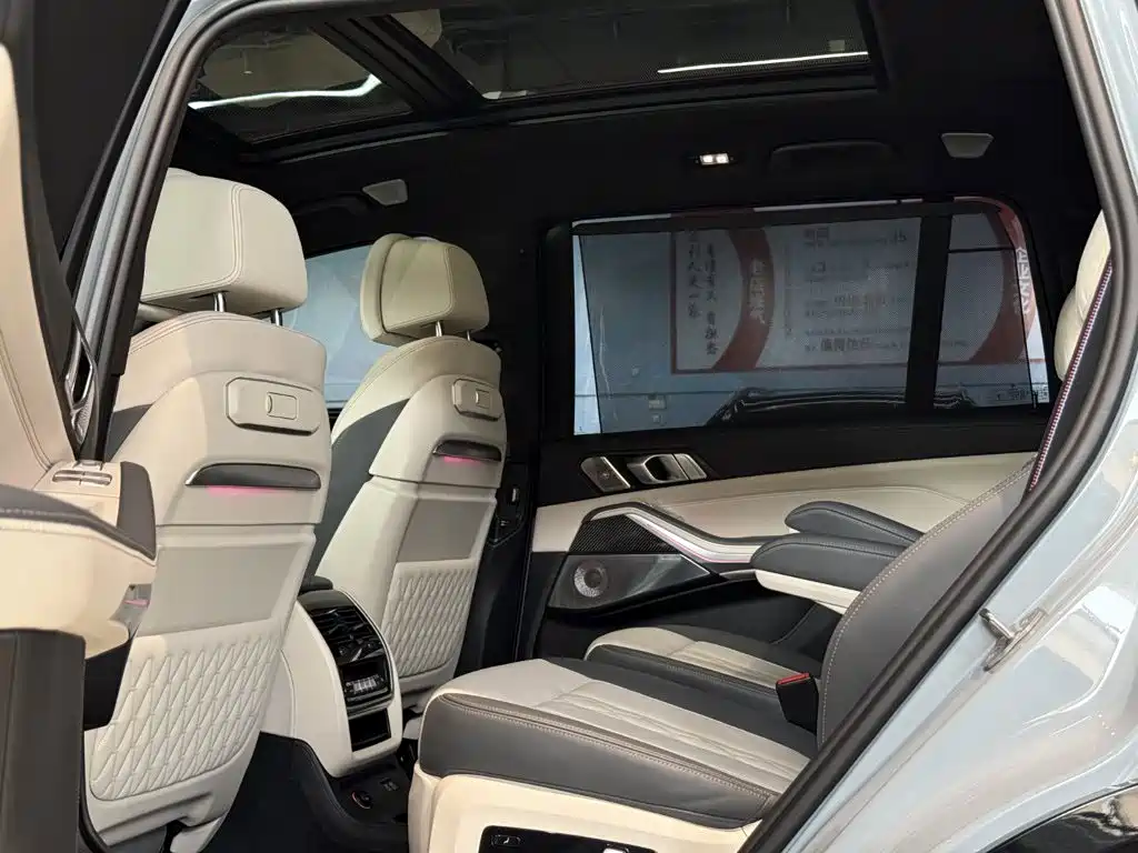 BMW X7 M60i 2023 2023 xDrive M60i