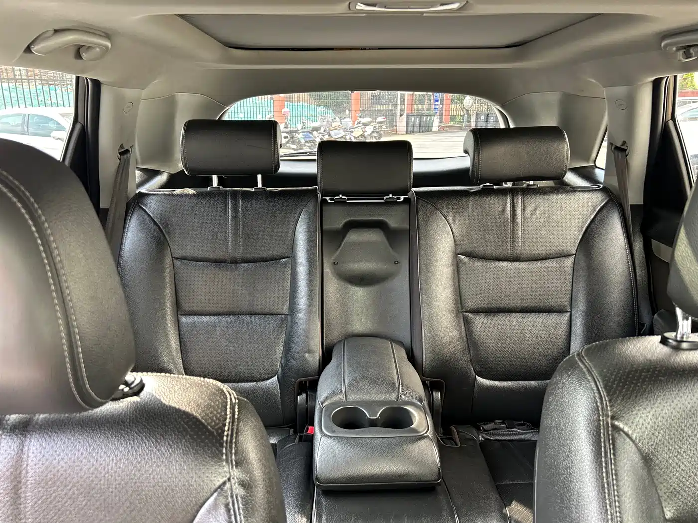 Kia Sorento 2012 2.2T Diesel Ultimate Edition фото 38