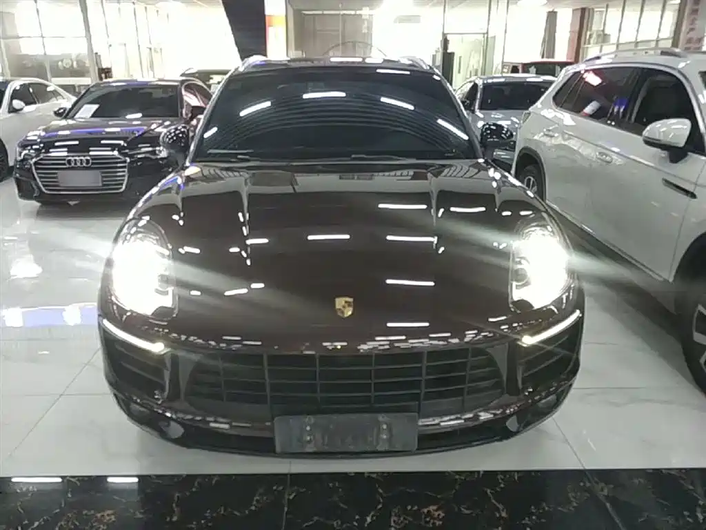 Porsche Macan 2014 Macan 2.0T фото 3