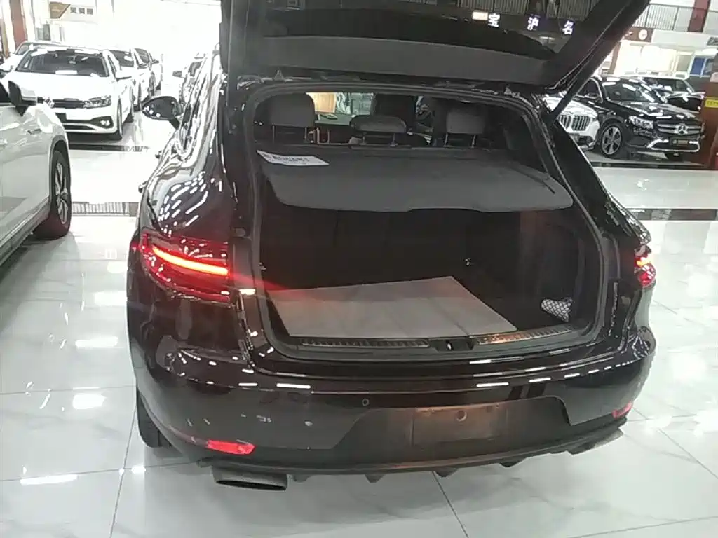 Porsche Macan 2014 Macan 2.0T фото 19