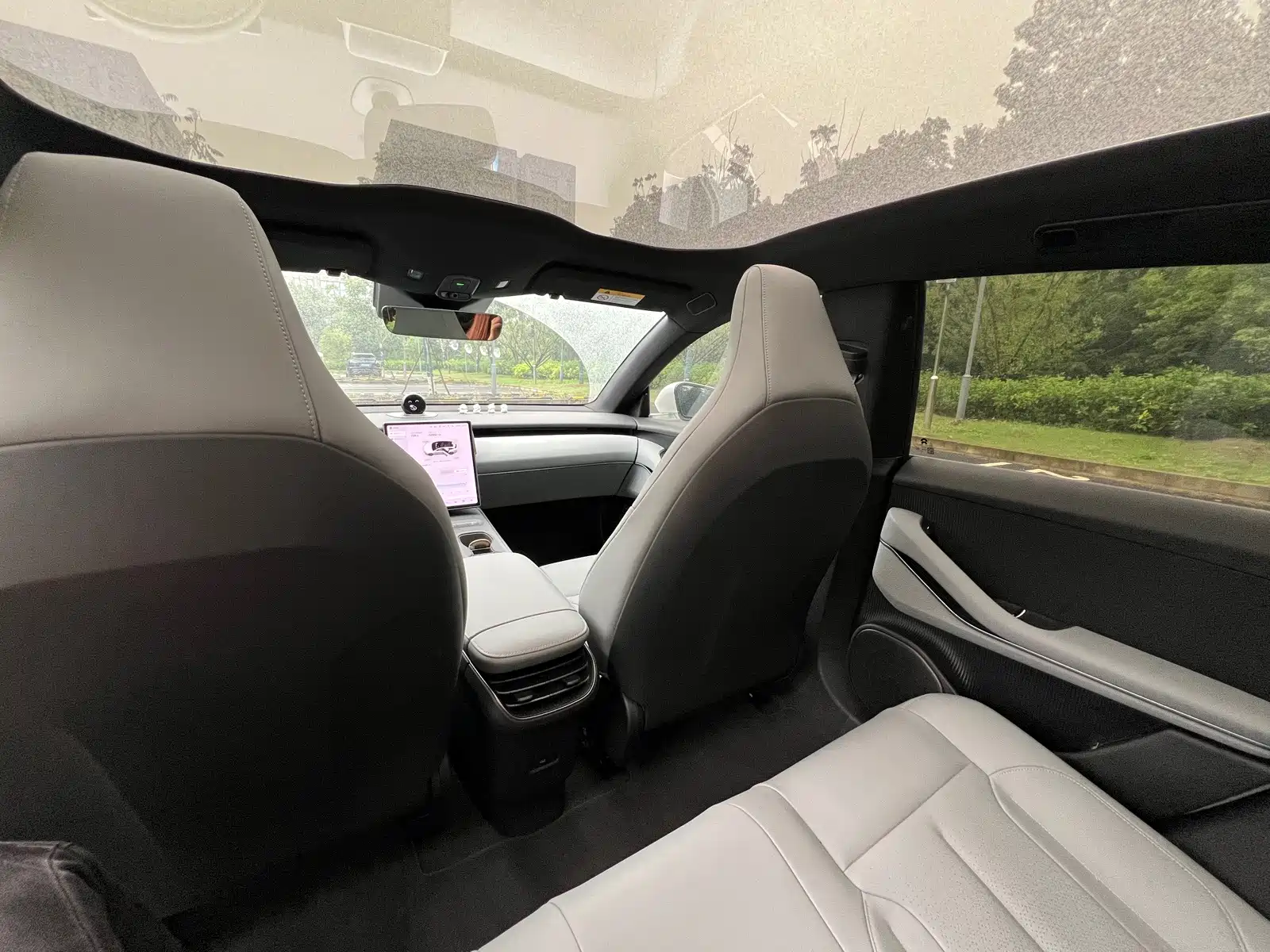 Фото 8 - NIO ET5T