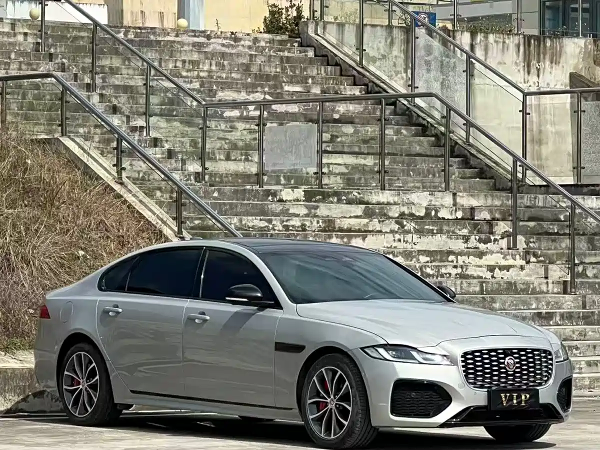 Jaguar XFL 2023 XFL 2.0T P250 2WD Elite Sport Gilded Edition