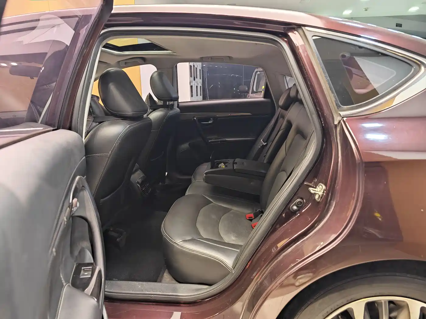 GAC Trumpchi Trumpchi GA6 2016 235T DCT Luxury Edition фото 21