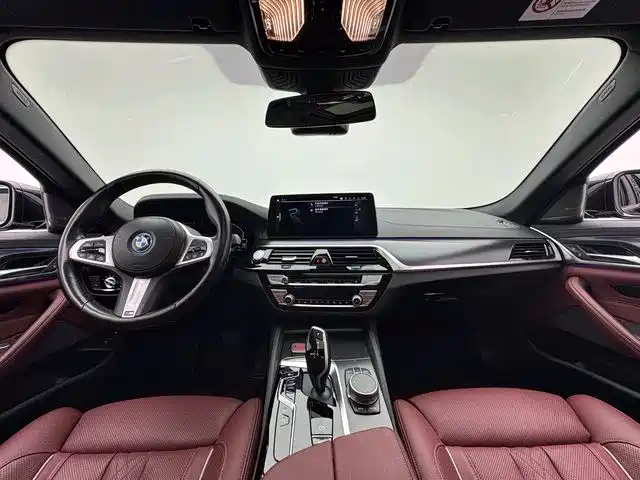 BMW 5 Series New Energy 2022 Facelift 535Le Pioneer M Sport Package фото 9