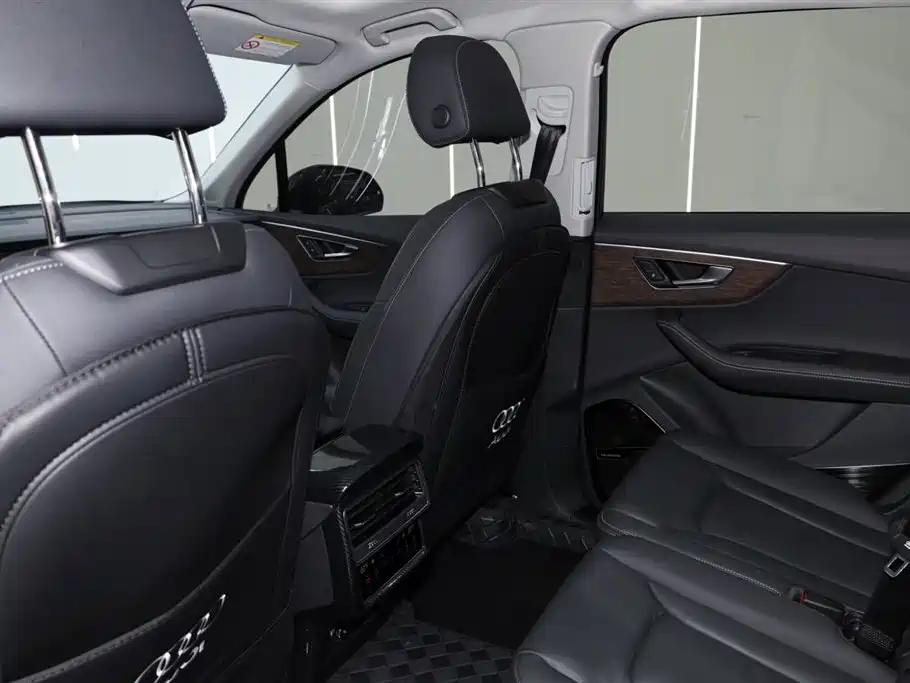 Audi Q7 2025 55 TFSI quattro S line Sport фото 22