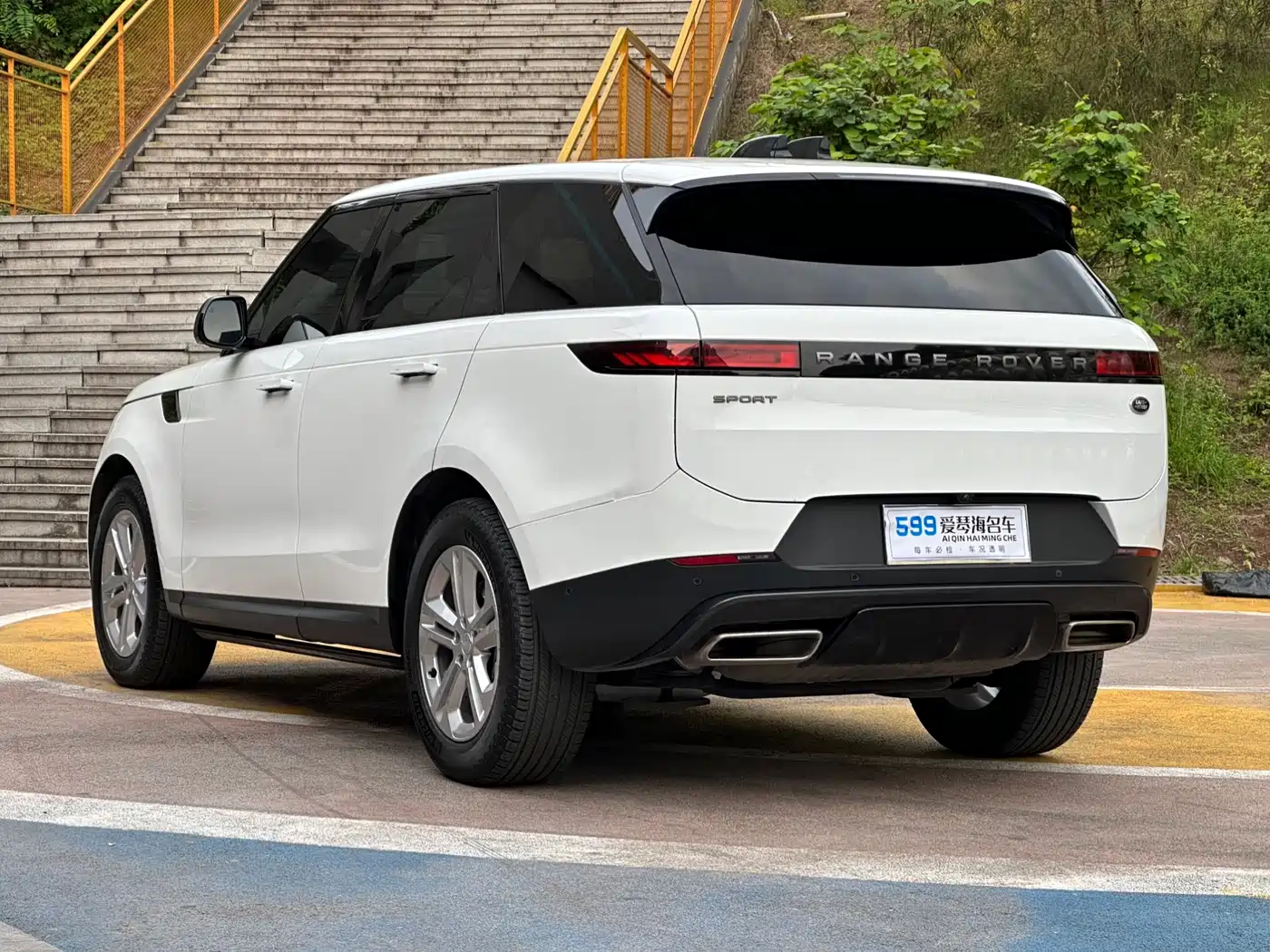 Land Rover Range Rover Sport 2024 360PS S фото 6