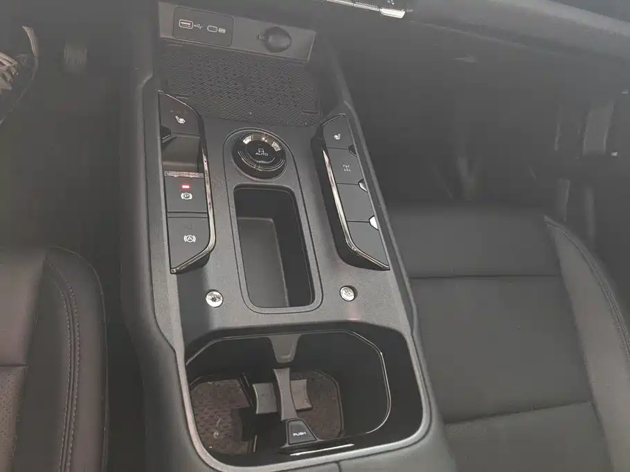 Haval Menglong 2025 2025 2.0T 4WD Ultra