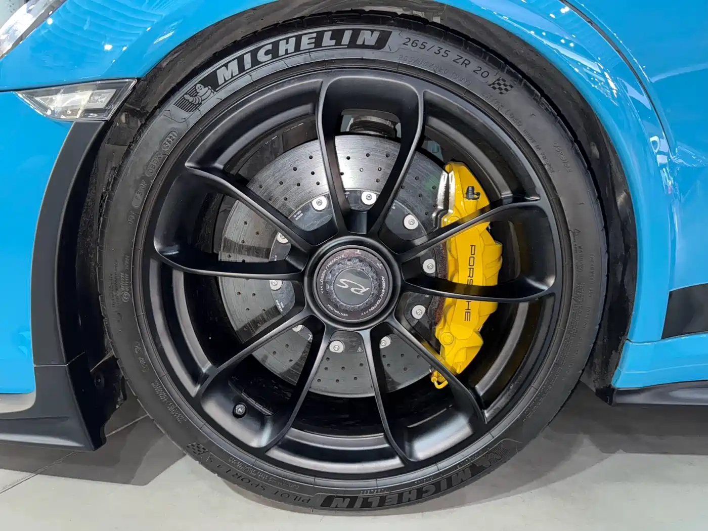 Porsche 911 2018 GT3 RS 4.0L фото 5