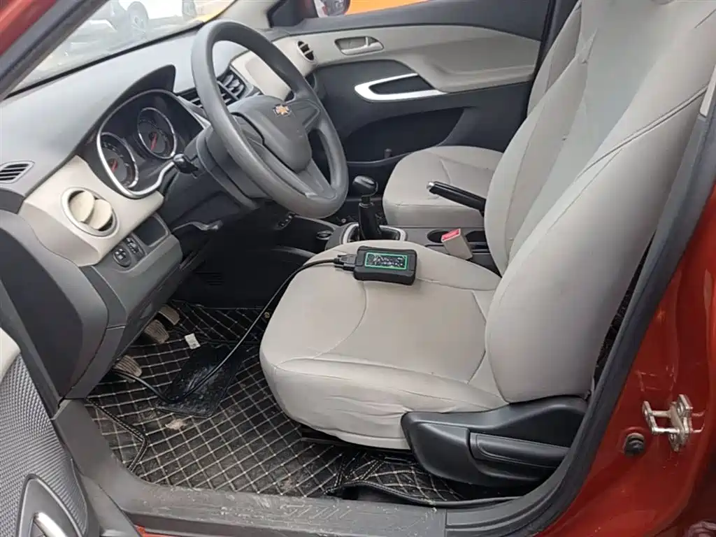 Chevrolet Sail 2015 Sail 3 1.3L Manual Ideal Edition фото 15