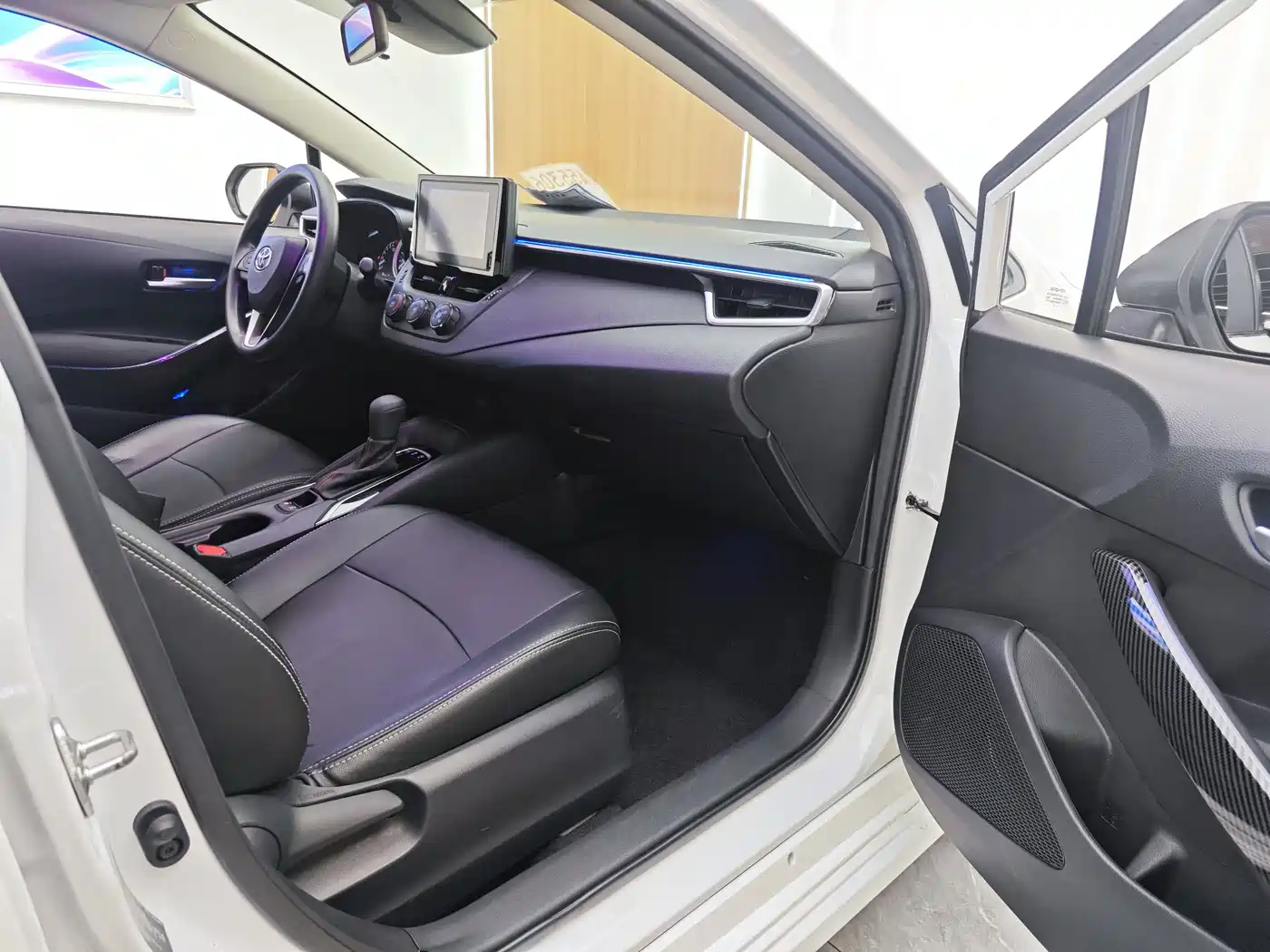 Toyota Corolla 2021 1.2T S-CVT Pioneer PLUS Edition фото 10