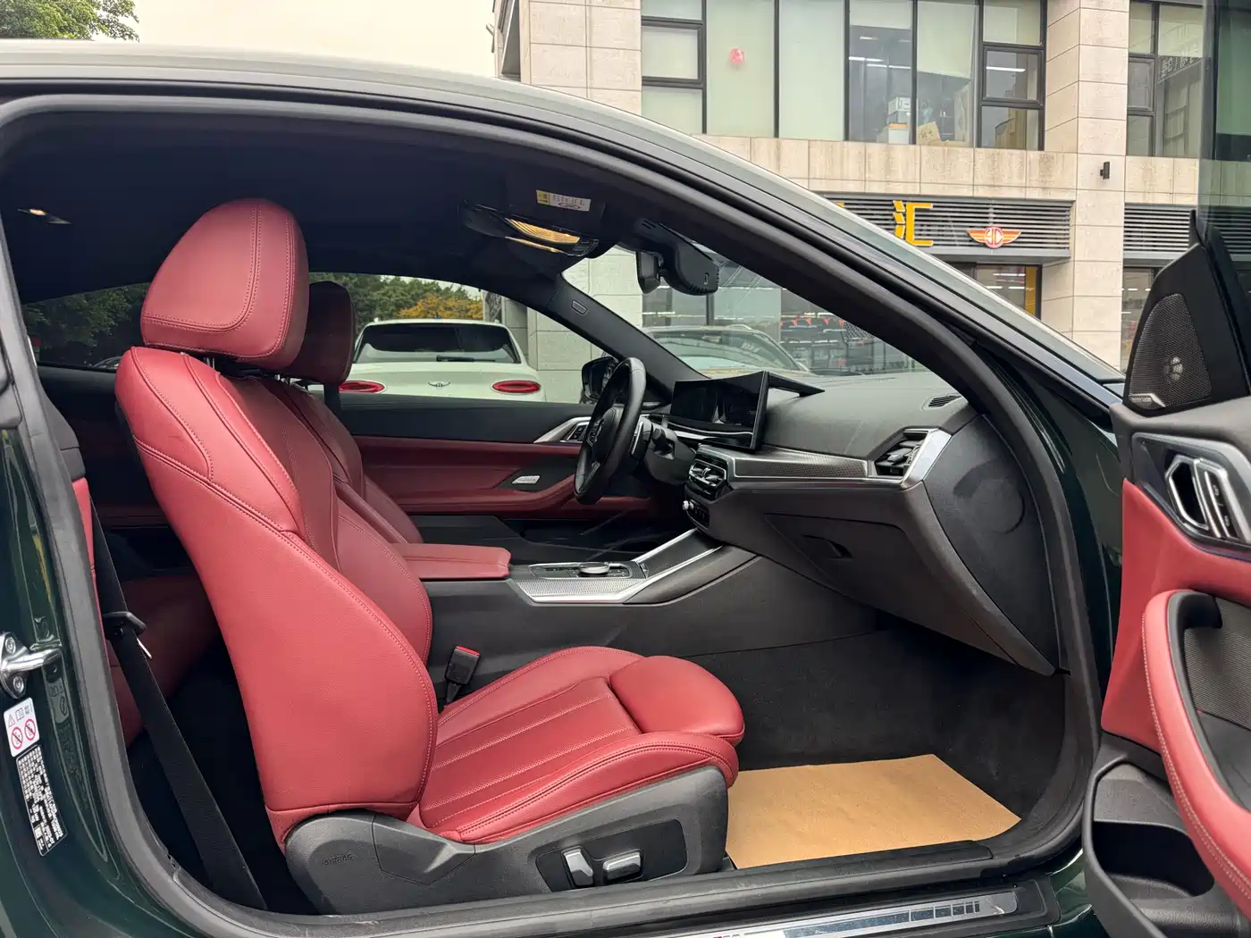 BMW 4 Series 2023 425i M Sport Shadowline Package фото 3
