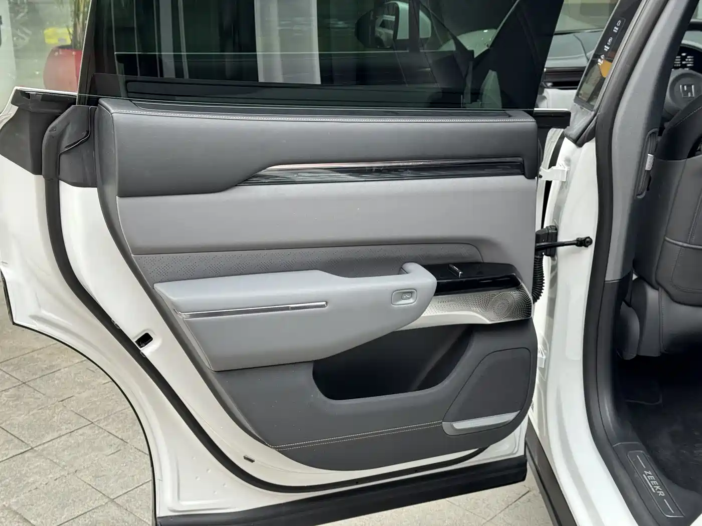 ZEEKR EXTREME KRYPTON 7X