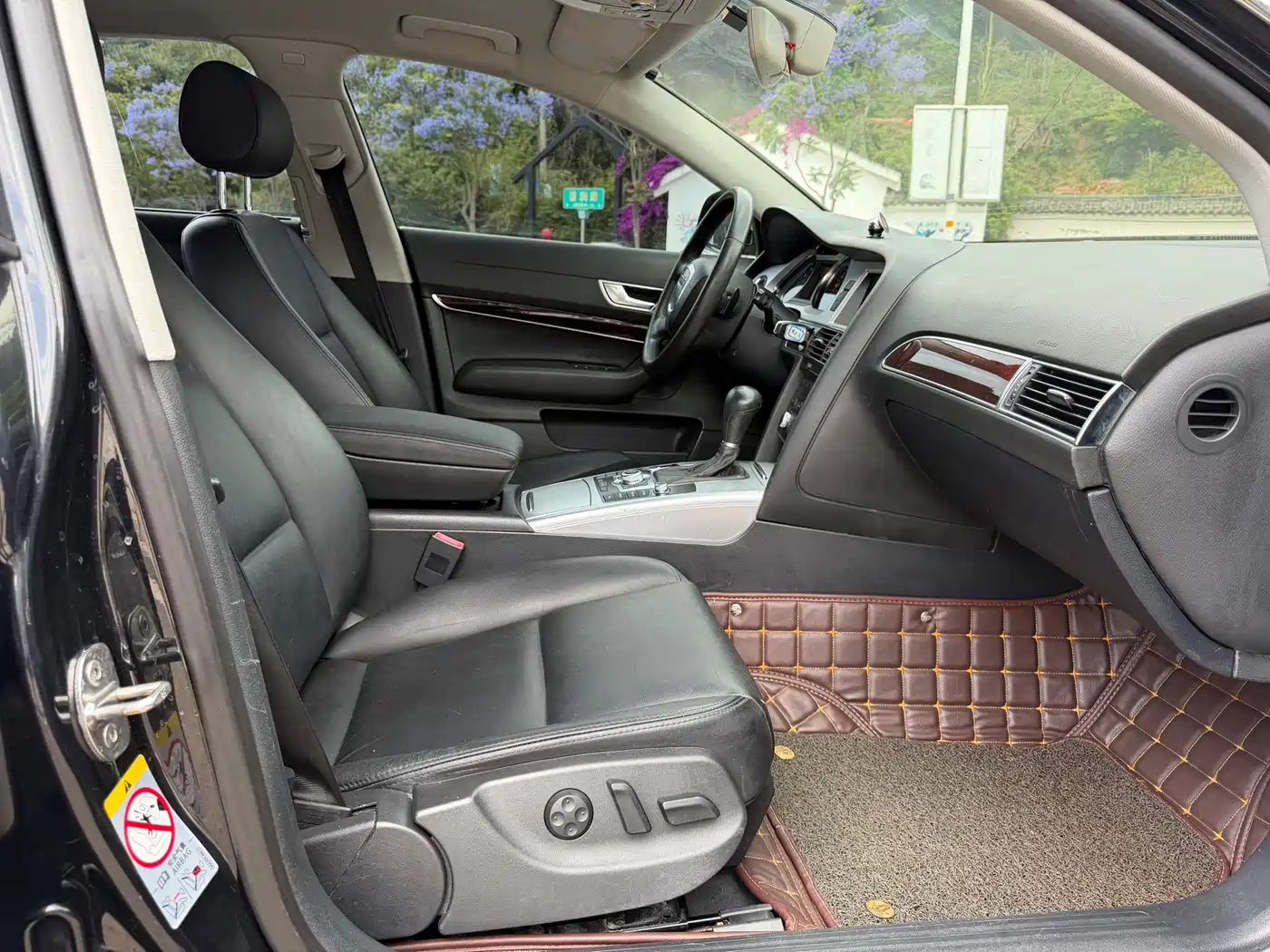 Audi A6L 2011 Model 2.0 TFSI Auto Standard фото 15