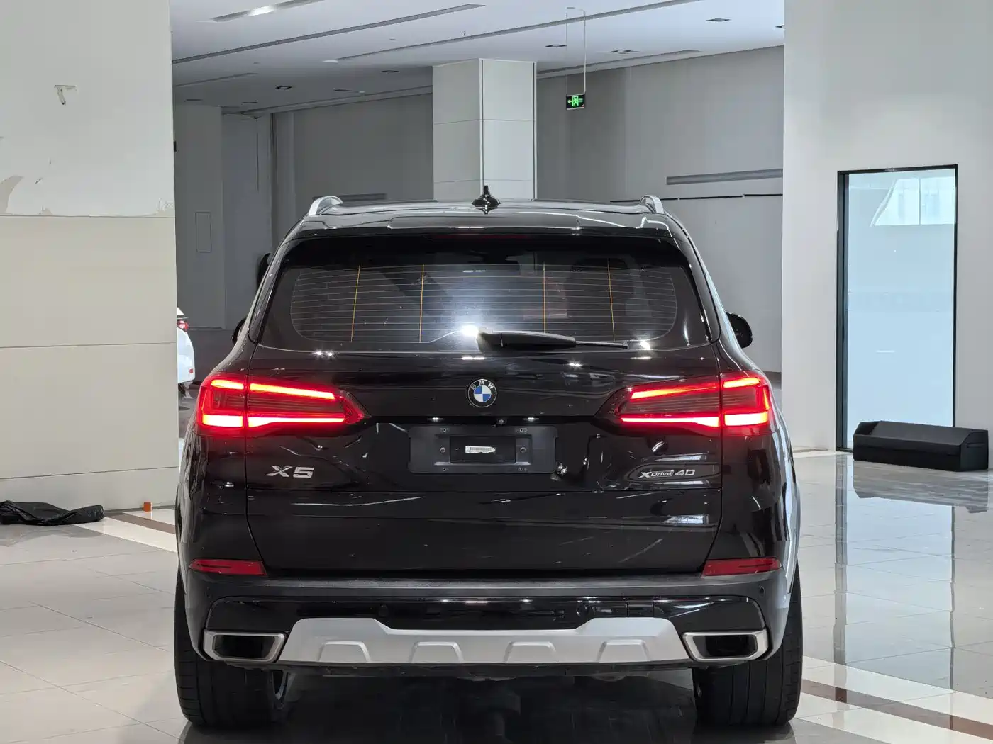 BMW X5 (Import) 2019 xDrive40i Exclusive M Sport Package фото 10