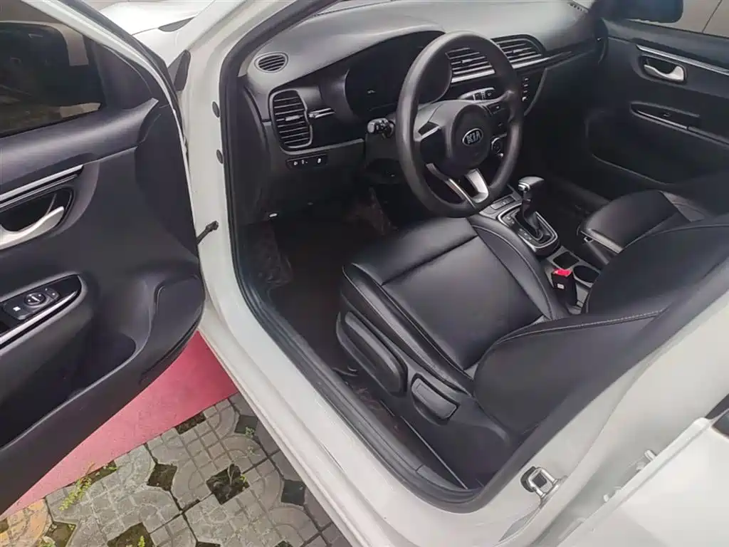 Kia K2 2017 Sedan 1.4L AT 15th Anniversary Special Edition GLS фото 16