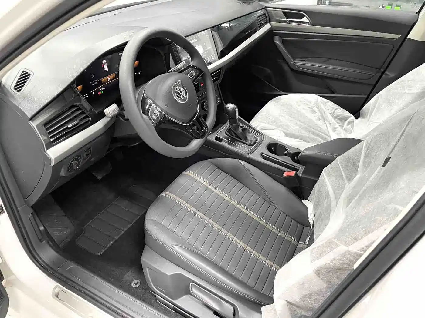Volkswagen Lavida 2022 280TSI DSG Comfort Edition фото 7