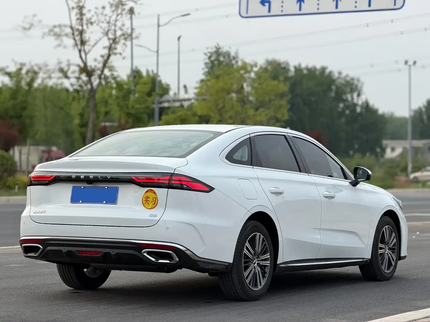GEELY EMGRAND