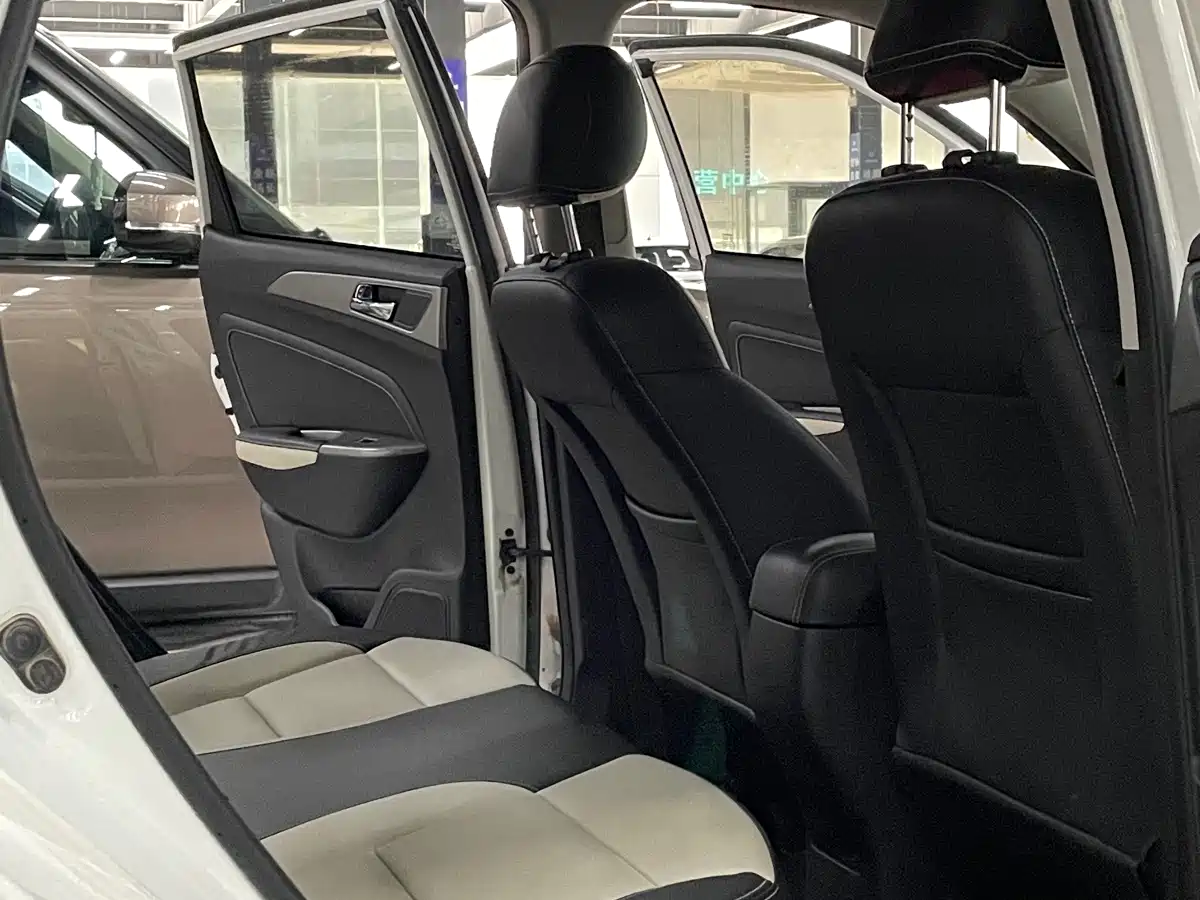 Changan CS35 2018 2017 1.6L Auto Luxury