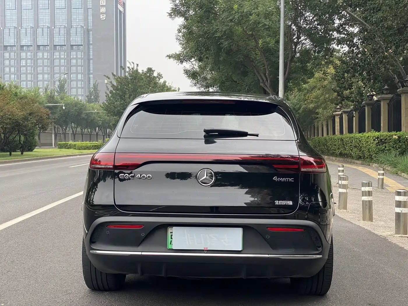 Mercedes-Benz EQC 2022 2022 EQC 400 4MATIC