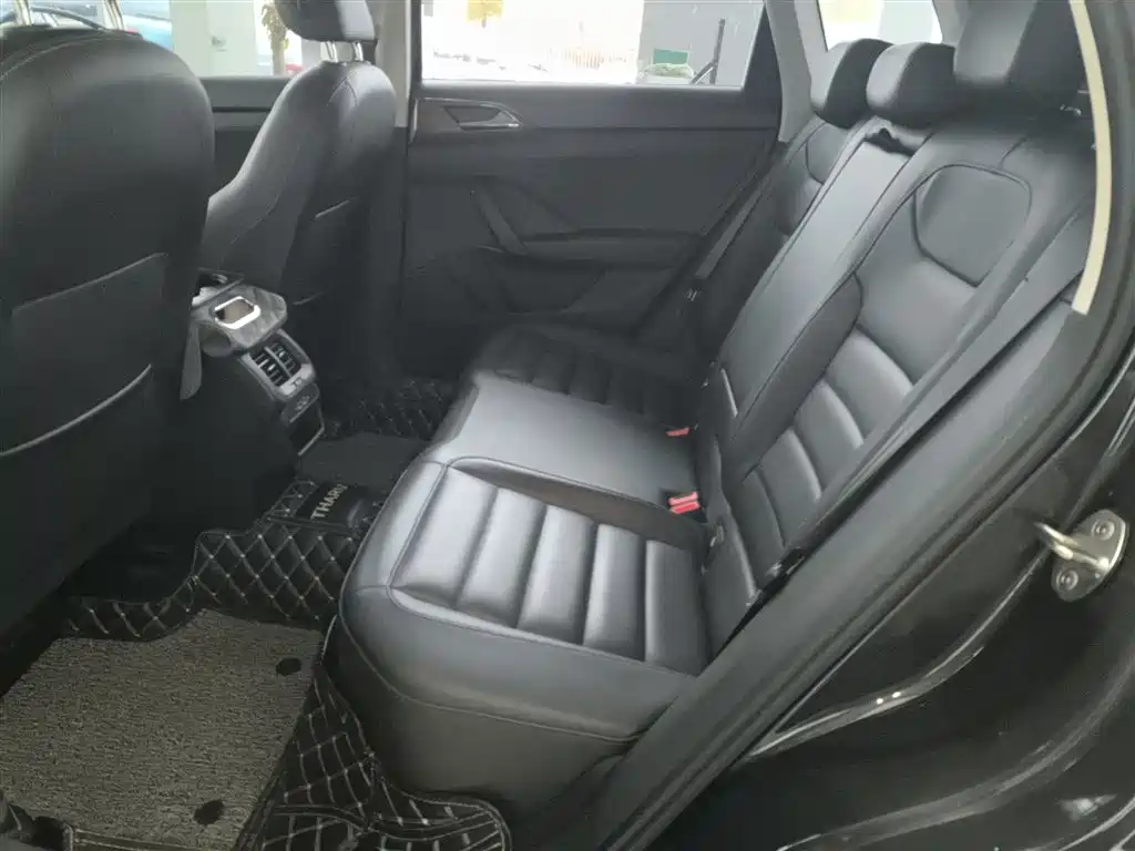 Volkswagen Tharu 2020 280TSI 2WD Luxury Edition China VI фото 17
