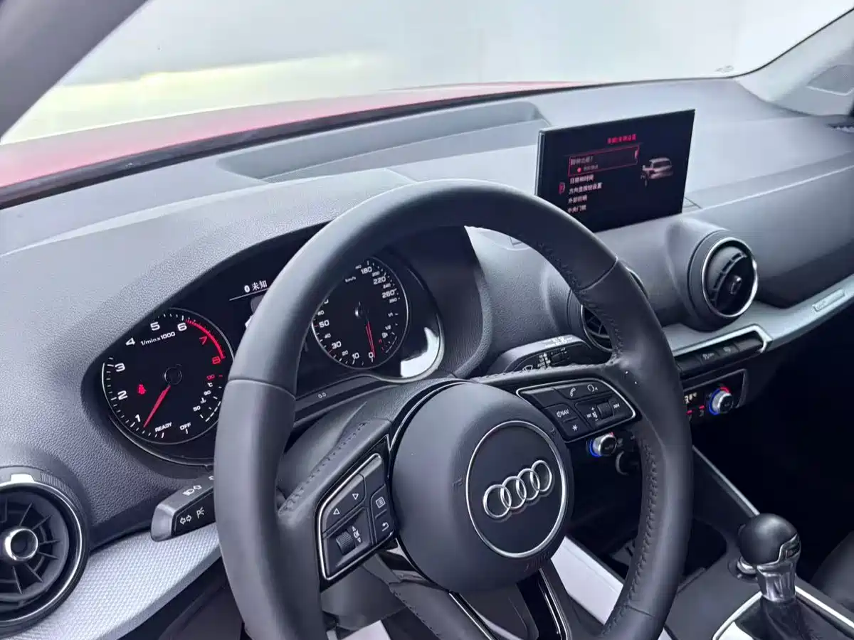 Audi Q2L 2020 35 TFSI Fashion Elegance Model фото 16